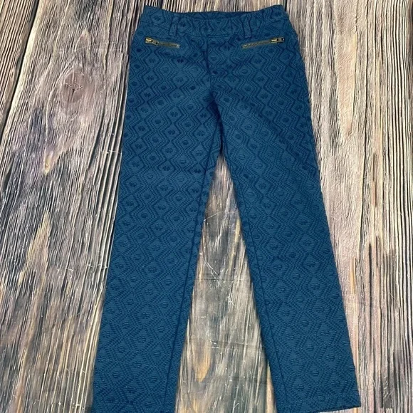 Oshkosh Blue Pattern Pants- 5T - Picture 2 of 9